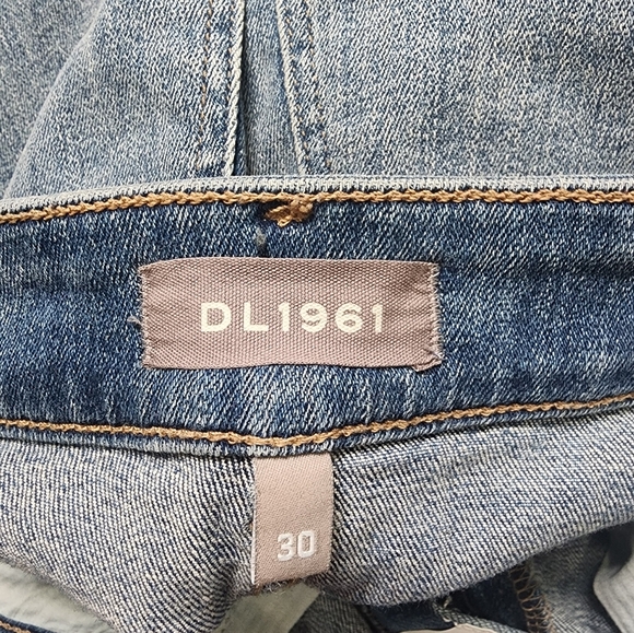 DL1961 Florence Cropped Mid-Rise Instasculpt Skinny Distressed Women's Jeans - Picture 4 of 8